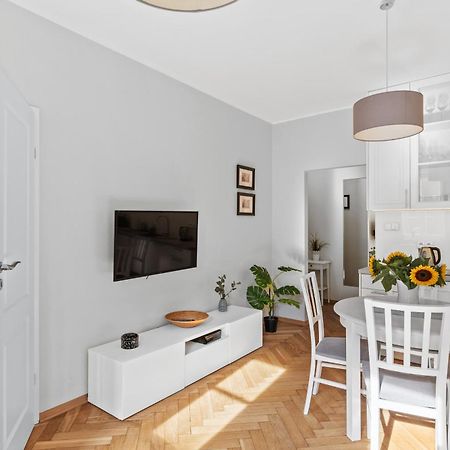 Cute Apartment In The Historic Old Town Of Varşovia Exterior foto